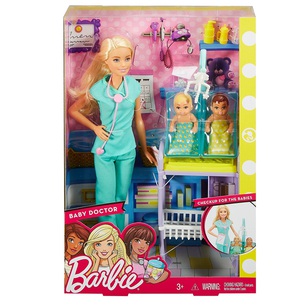barbie pediatra