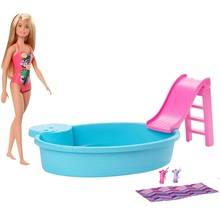 barbie con piscina 